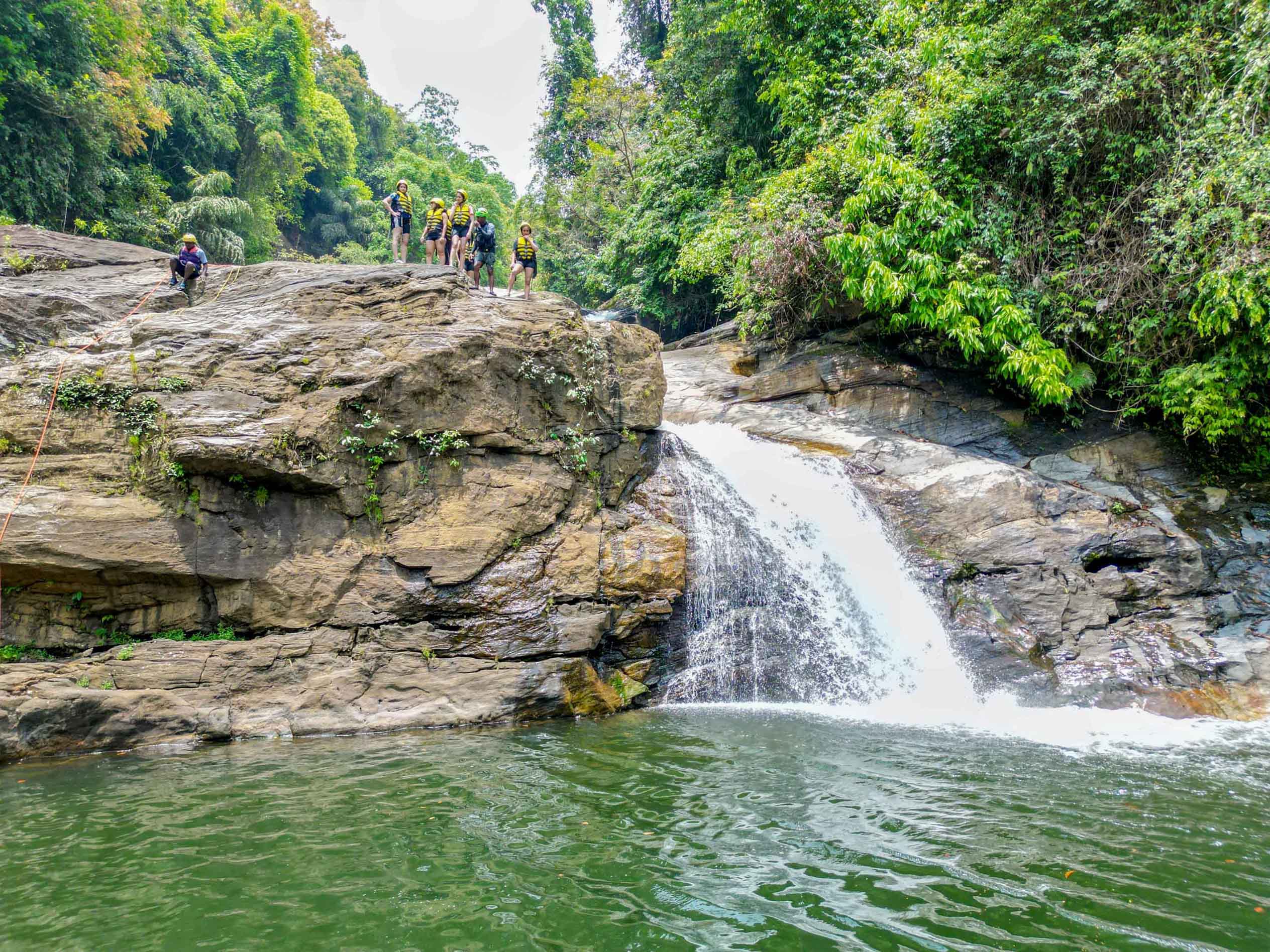 marvel canyoning kitulgala sri lanka